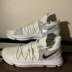 Nike KD Still KD Basketball Shoe Size 18
